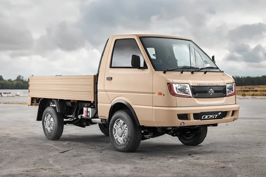 Ashok Leyland Dost Plus Right Front Three Quarter