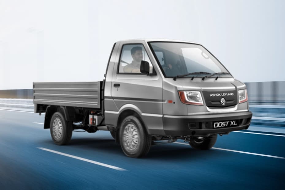 Ashok Leyland Dost XL Right Front Three Quarter