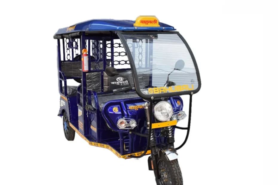 Bahubali Plus E Rickshaw Front Right Side