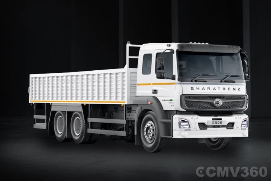 BharatBenz 2826R Right Front Three Quarter