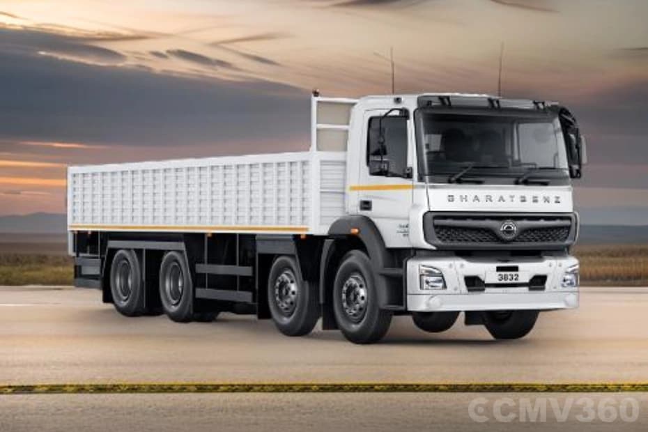 BharatBenz 3832R Right Front Three Quarter