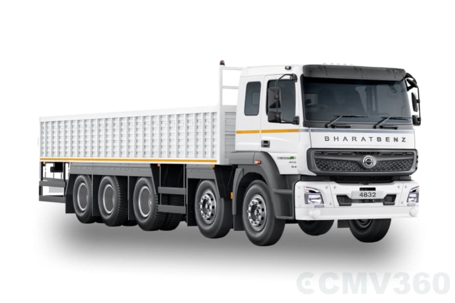 BharatBenz 4832R Right Front Three Quarter