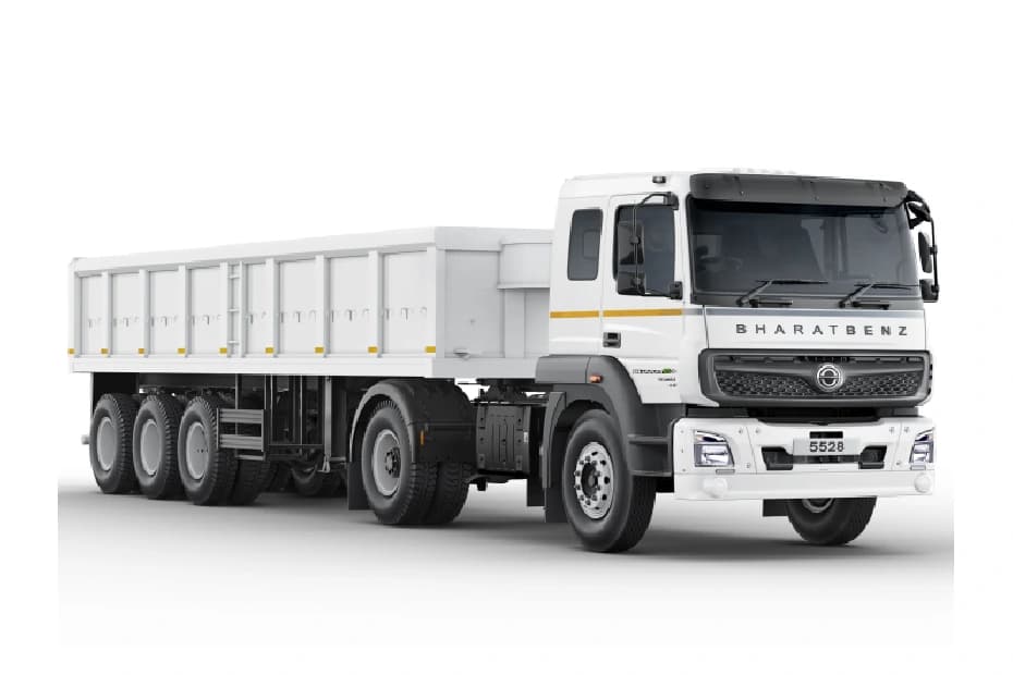 BharatBenz 5528T 4x2 Right Front Three Quarter