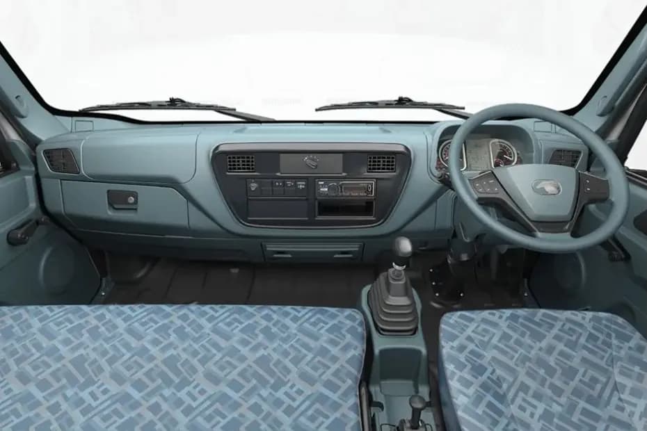 Eicher Pro 2110 7S Interior Image