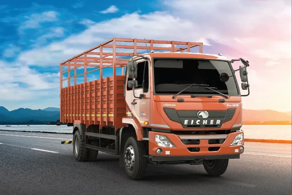 Eicher Pro 3018 CNG Front Right Side