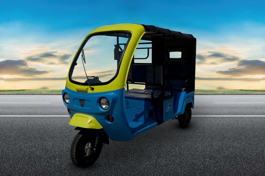 Godawari Eblu Cety E-Rickshaw Left Front Three Quarter