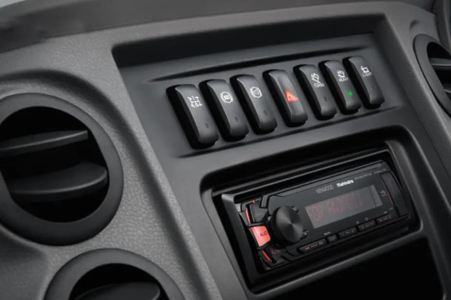 Mahindra Furio 10 Music System