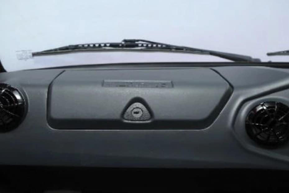 Mahindra Jayo BS6 Large Glove Box