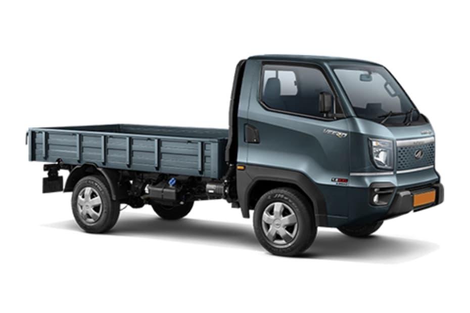 Mahindra Veero Right Front Three Quarter