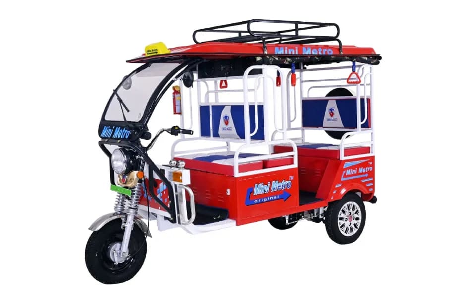 Mini Metro M1 MS Battery Operated E Rickshaw Front Left Side