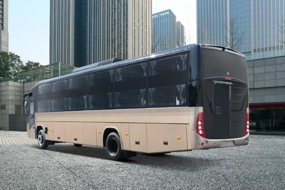 TATA Magna Coach Left Rear Three Quarter