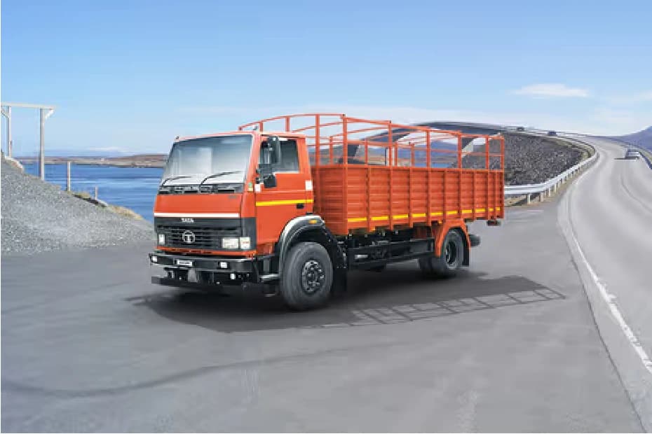 Tata 1512 LPT Left Front Three Quarter