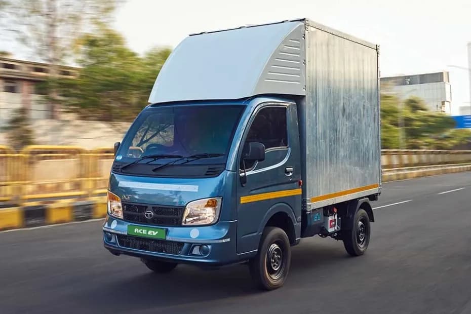 Tata ACE EV Front Left Side