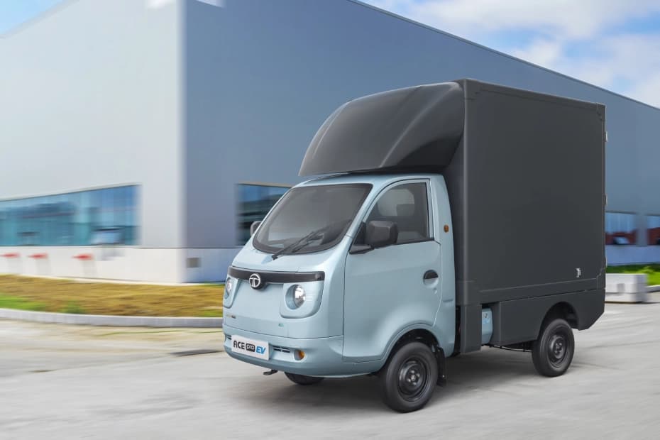 Tata ACE Pro EV Left Front Three Quarter