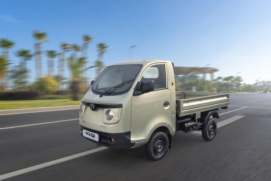 Tata Ace Pro Bi-Fuel Left Front Three Quarter