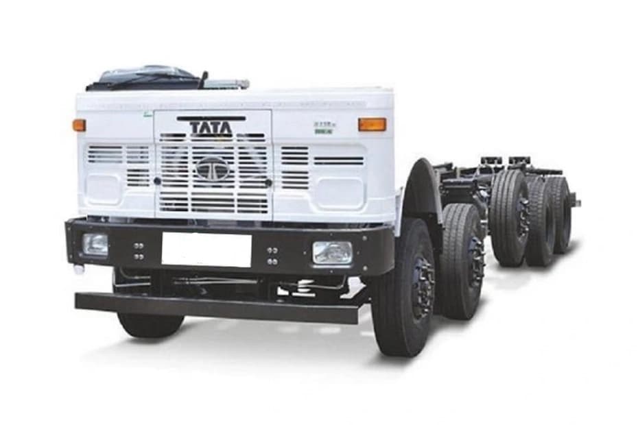 Tata LPT 4223 Left Front Three Quarter