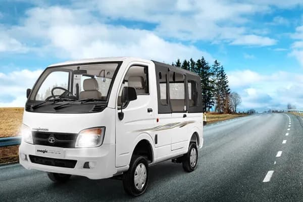 Tata Magic Mantra 10 Seater Front Left Side