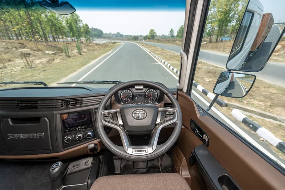 Tata Prima 3530.K HRT Tilt & Telescopic Steering