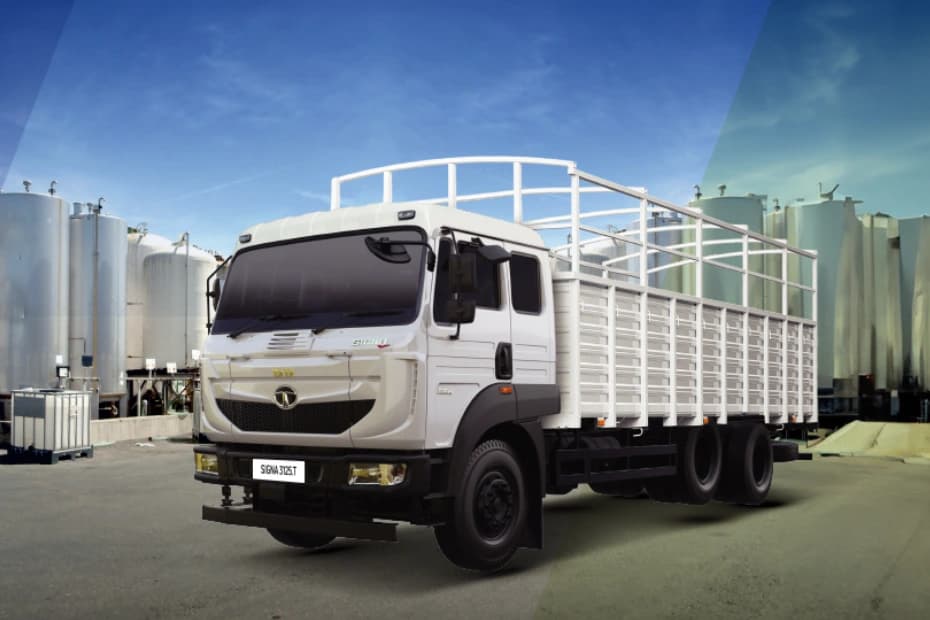 Tata Signa 3118.T Left Front Three Quarter