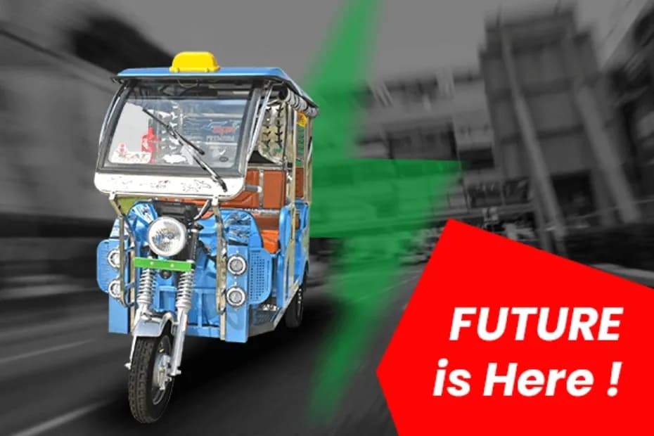 Udaan Premium E-Rickshaw Front View