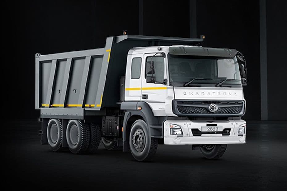 BharatBenz 2823RT Front Right Side