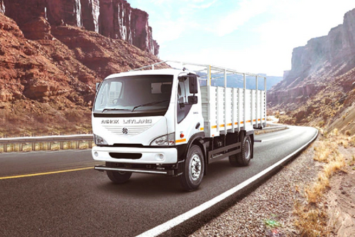 Ashok Leyland BOSS 1215 HB