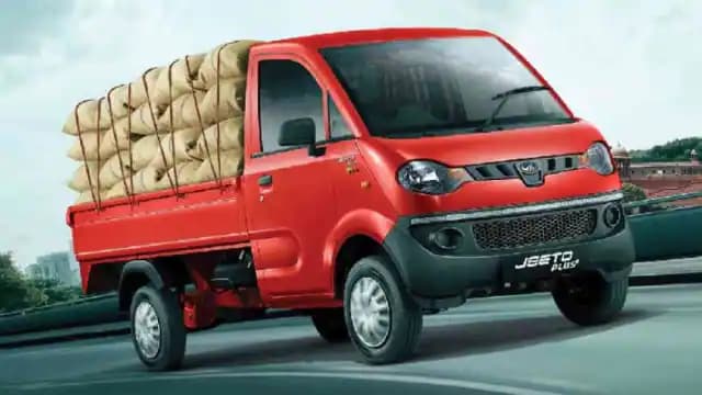 Mahindra & Mahindra launched the New Jeeto Plus CNG CharSau, which is priced at Rs. 5.26 lakh.