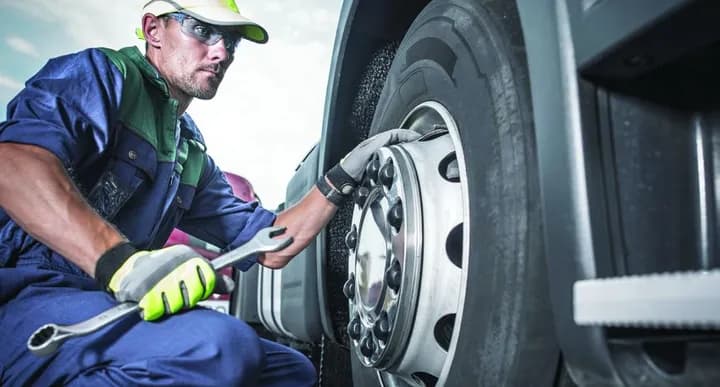 TYRE REPLACMENT.webp