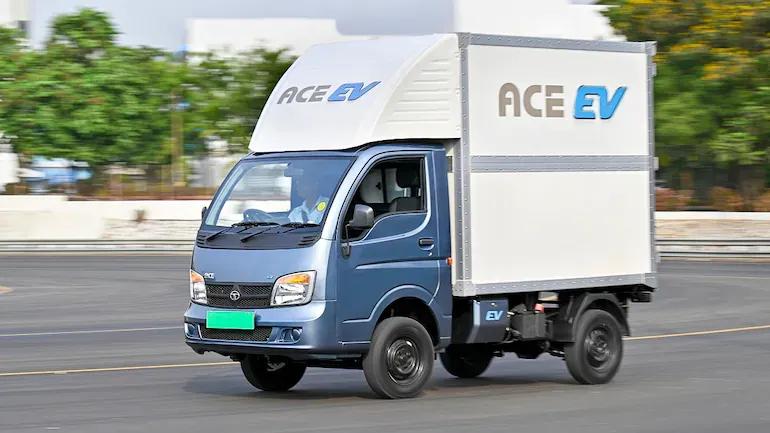 Tata-Ace_EV_Cmv360.com.jpg Tata-Ace_EV_Cmv360.com.jpg