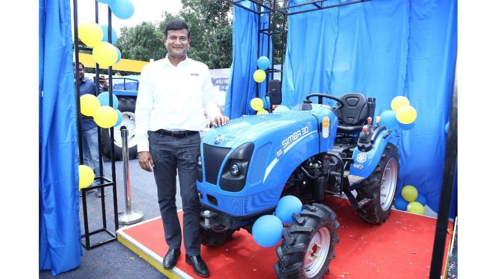 In India, New Holland introduces the Blue Series Simba mini tractor.