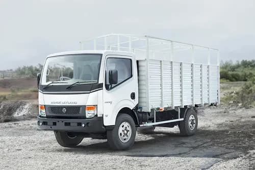Ashok Leyland Partner 4 Tyre Left Front Three Quarter Ashok Leyland Partner 4 Tyre Left Front Three Quarter