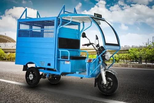 City Life Closed Body Loader XV Max City Life Closed Body Loader XV Max