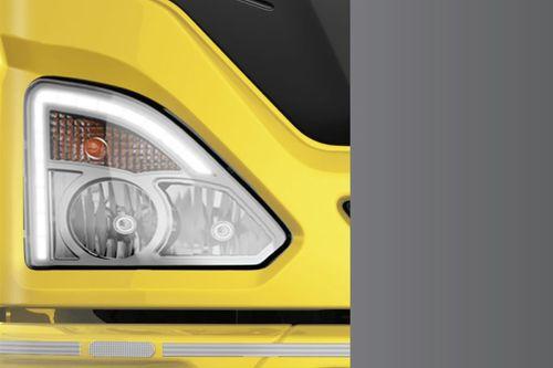 Eicher Pro 2095XPT Headlight Eicher Pro 2095XPT Headlight