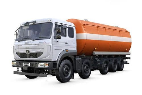 Tata SIGNA 4225.T Exterior Image Tata SIGNA 4225.T Exterior Image