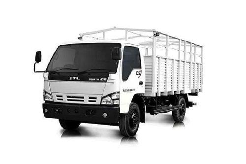 SML Isuzu Sartaj GS HG72 Front Left Side SML Isuzu Sartaj GS HG72 Front Left Side