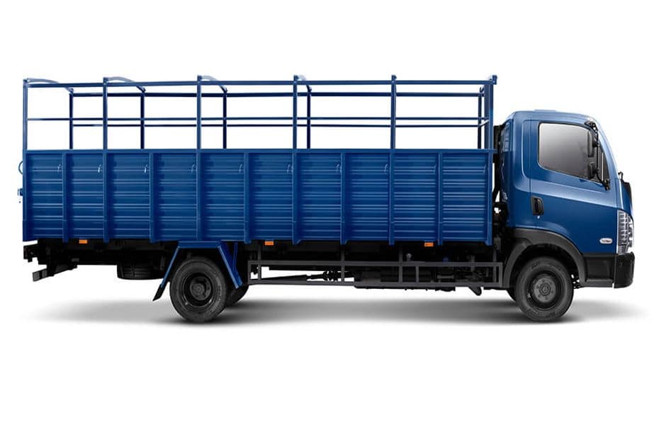 Tata T.7 Ultra Right Side View Tata T.7 Ultra Right Side View