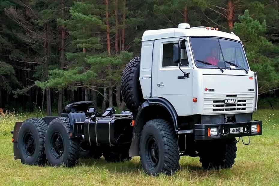 Kamaz 53228 6X6 Front Right Side