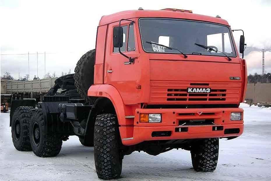 Kamaz 65221 6X6 Front Right Side