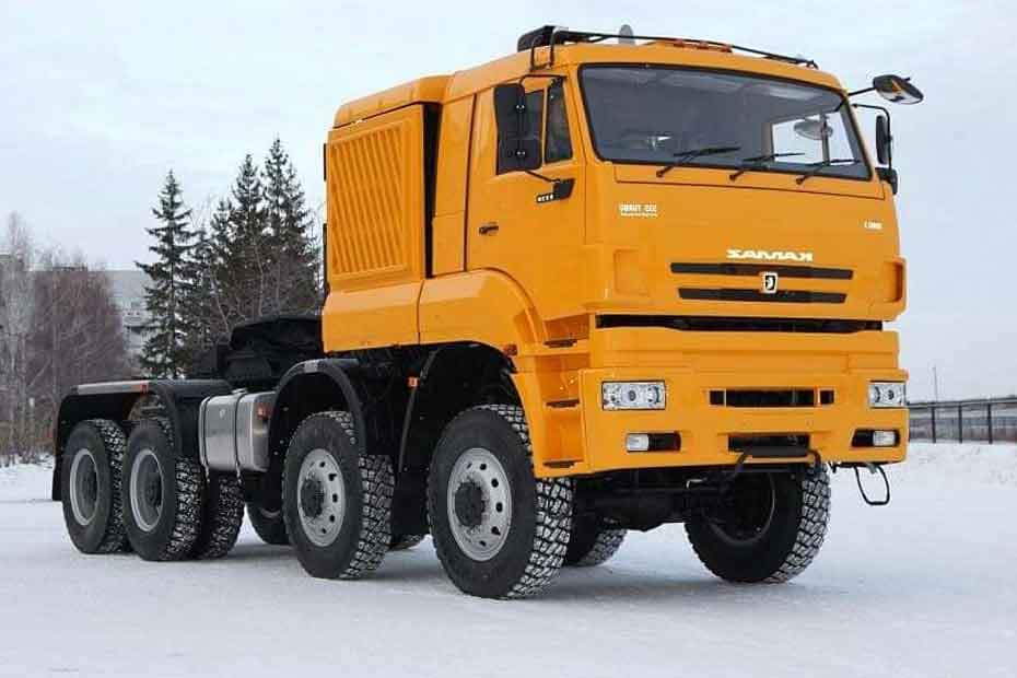 Kamaz 65228 8X8 Front Right Side