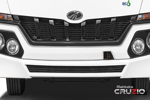 महिंद्रा क्रुझिओ स्टाफ बस 3800 महिंद्रा क्रुझिओ स्टाफ बस 3800