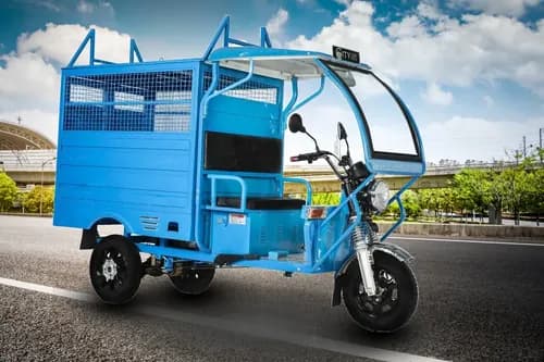 City Life Closed Body Loader XV Max City Life Closed Body Loader XV Max