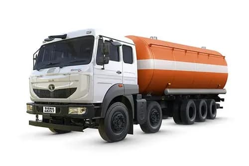 Tata Signa 4825.T Tata Signa 4825.T