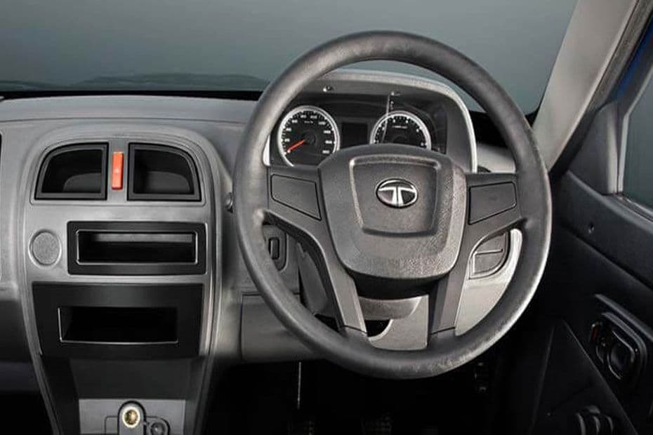 Tata yodha Pickup Interior Image