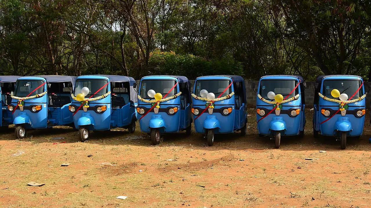 Rapido Partners with IndoFast Energy to Roll Out 10,000 Swappable E-Autos Rapido Partners with IndoFast Energy to Roll Out 10,000 Swappable E-Autos