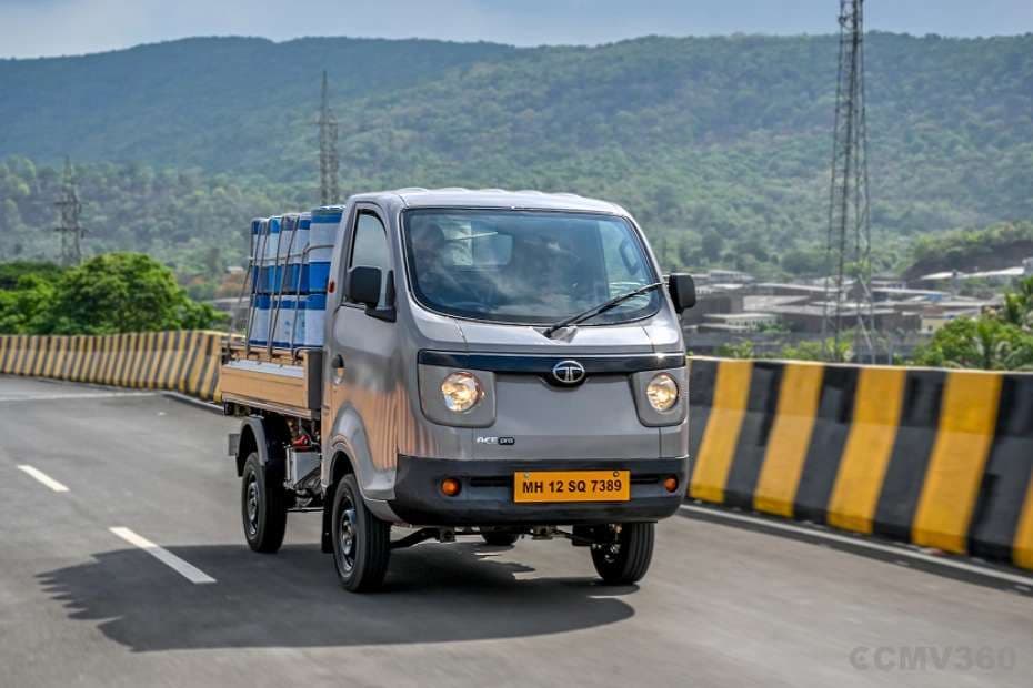Tata Ace Pro EV: Payload, Dimensions and Urban Utility Explained undefined