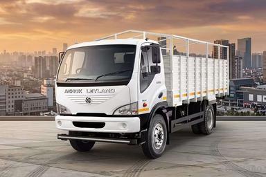 Ashok Leyland BOSS 1815