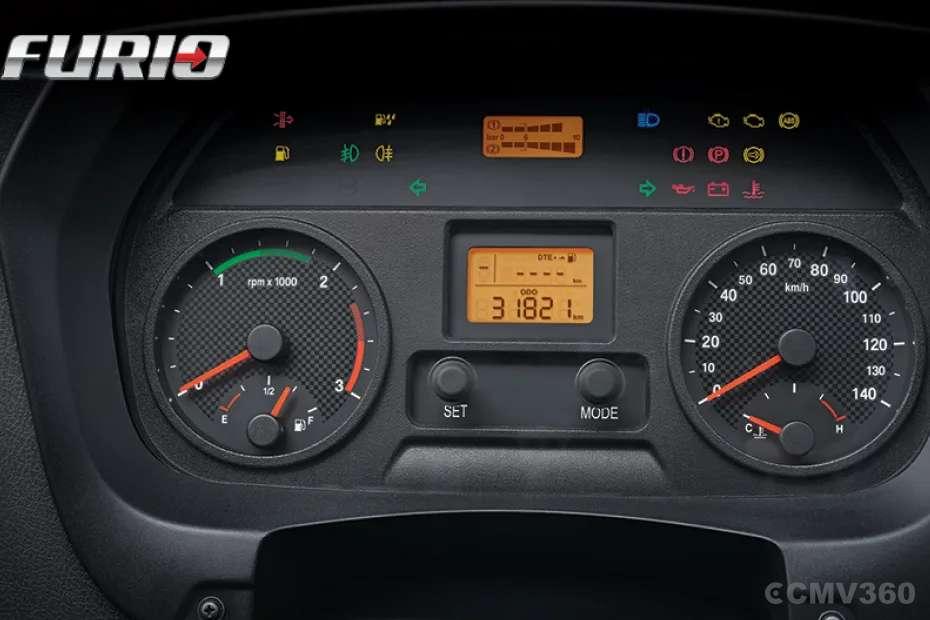 Digital instrument cluster with trip meter & odometer Digital instrument cluster with trip meter & odometer