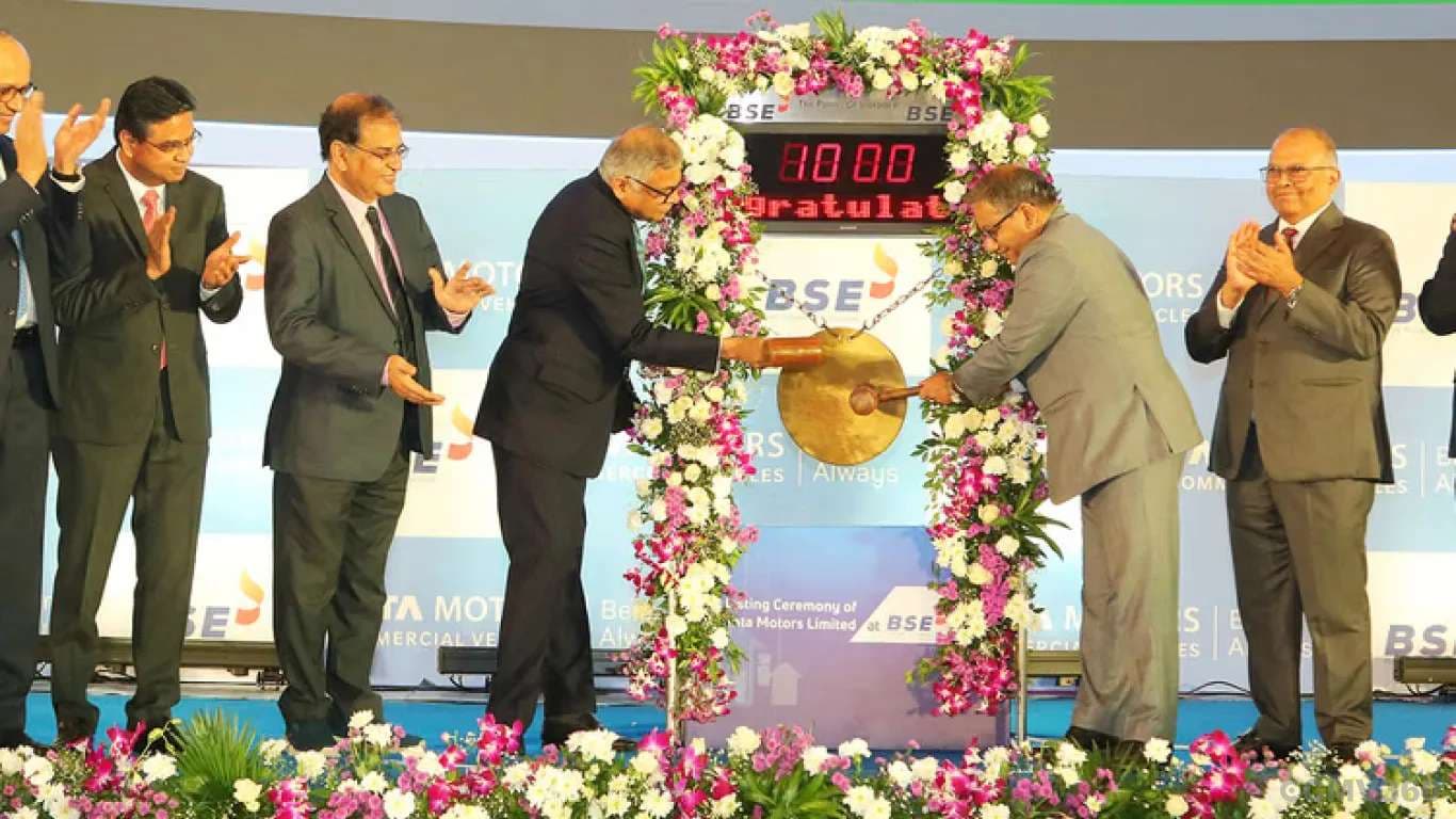 Tata Motors CV Shares Debut With 28% Premium After Demerger: A New Chapter Begins Tata Motors CV Shares Debut With 28% Premium After Demerger: A New Chapter Begins