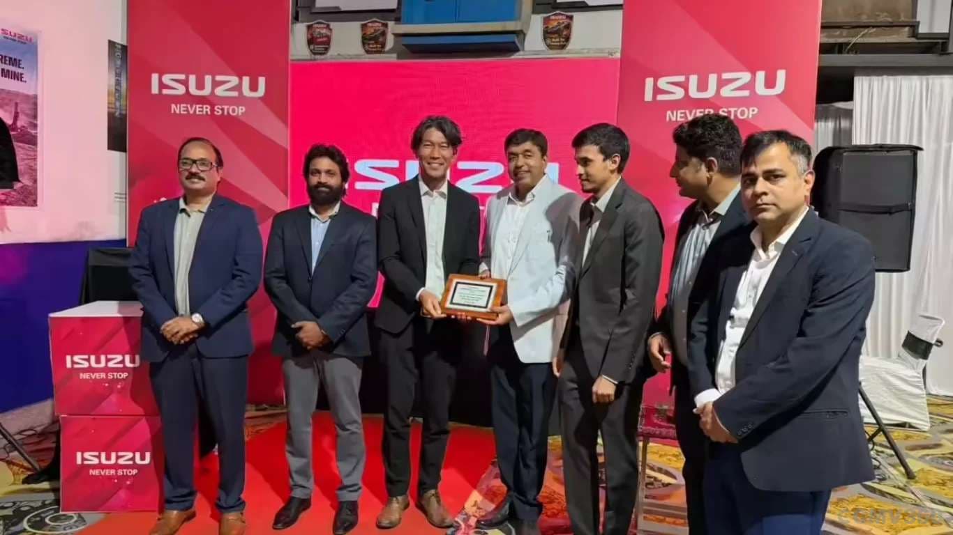 Isuzu Motors India Opens Agra Service Centre and Announces Nationwide Pre-Summer Camp Isuzu Motors India Opens Agra Service Centre and Announces Nationwide Pre-Summer Camp