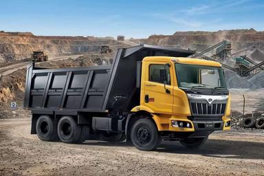 Mahindra Blazo X 35 Tipper 8X4